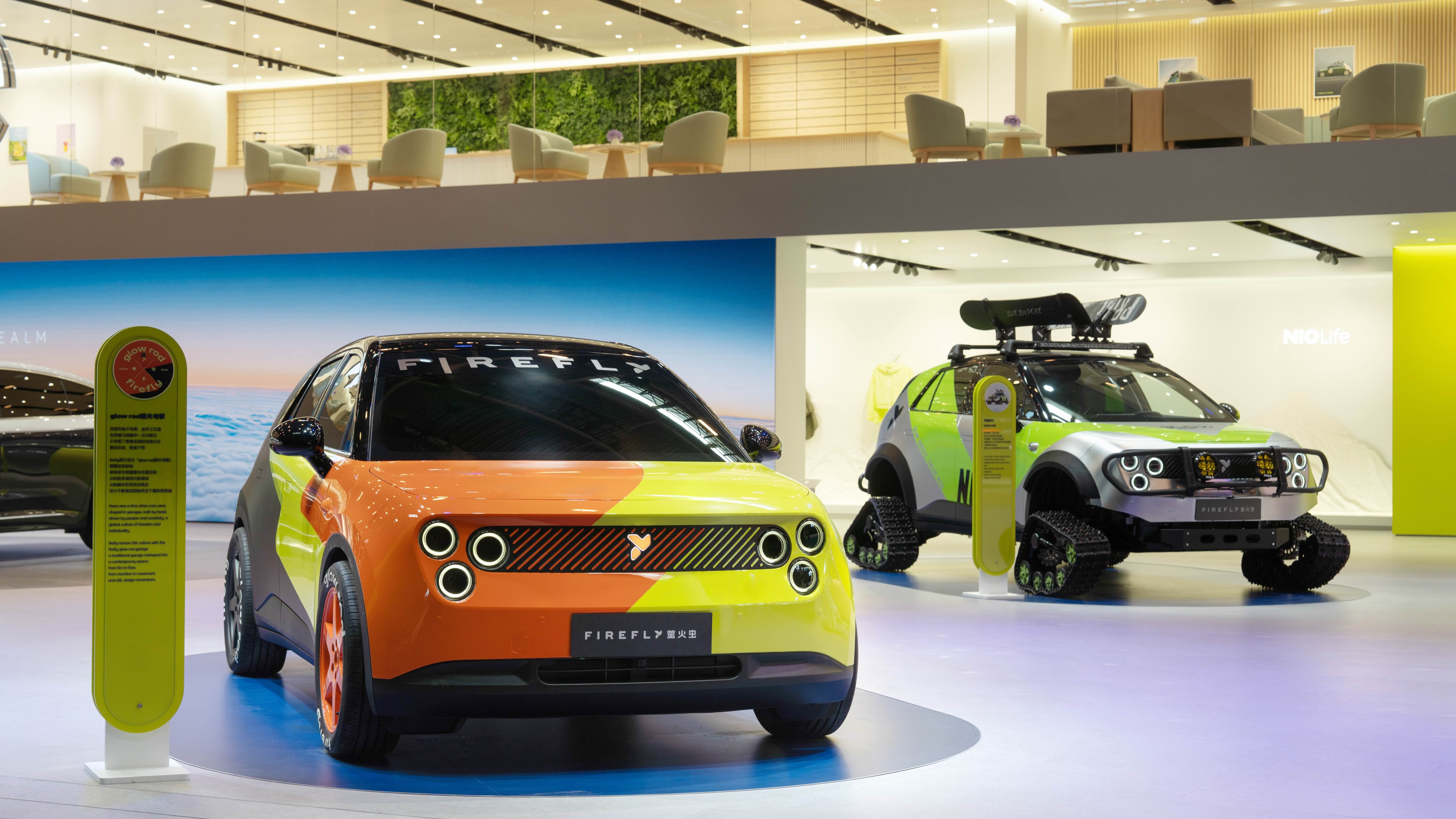 The firefly brand presents its refreshed model alongside three custom builds at Auto China
