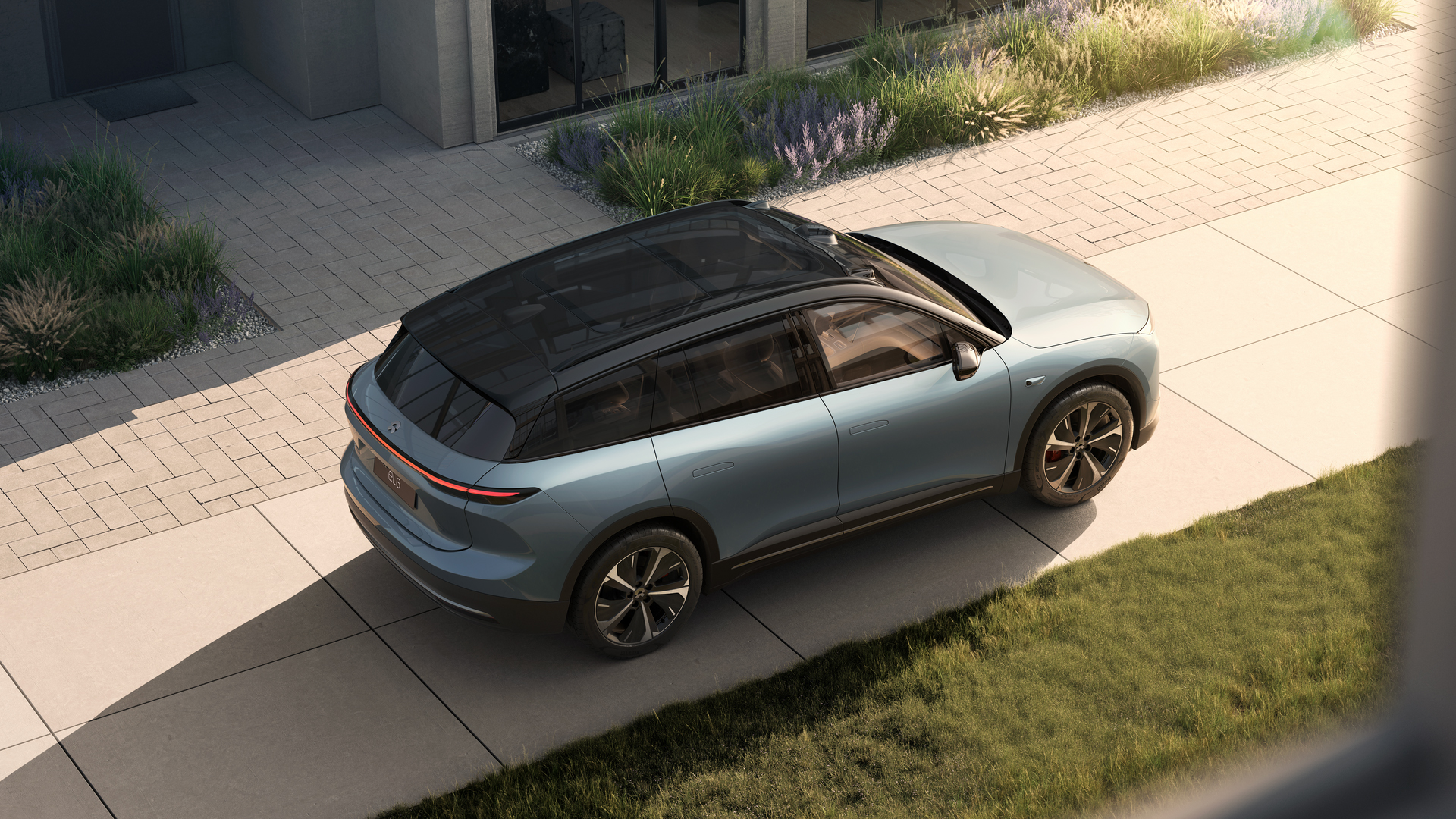NIO EL6 – den elegante og intelligente elektriske SUVen