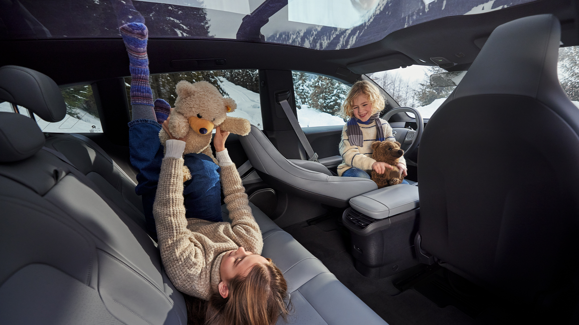 NIO-ET5T-Winter-barn