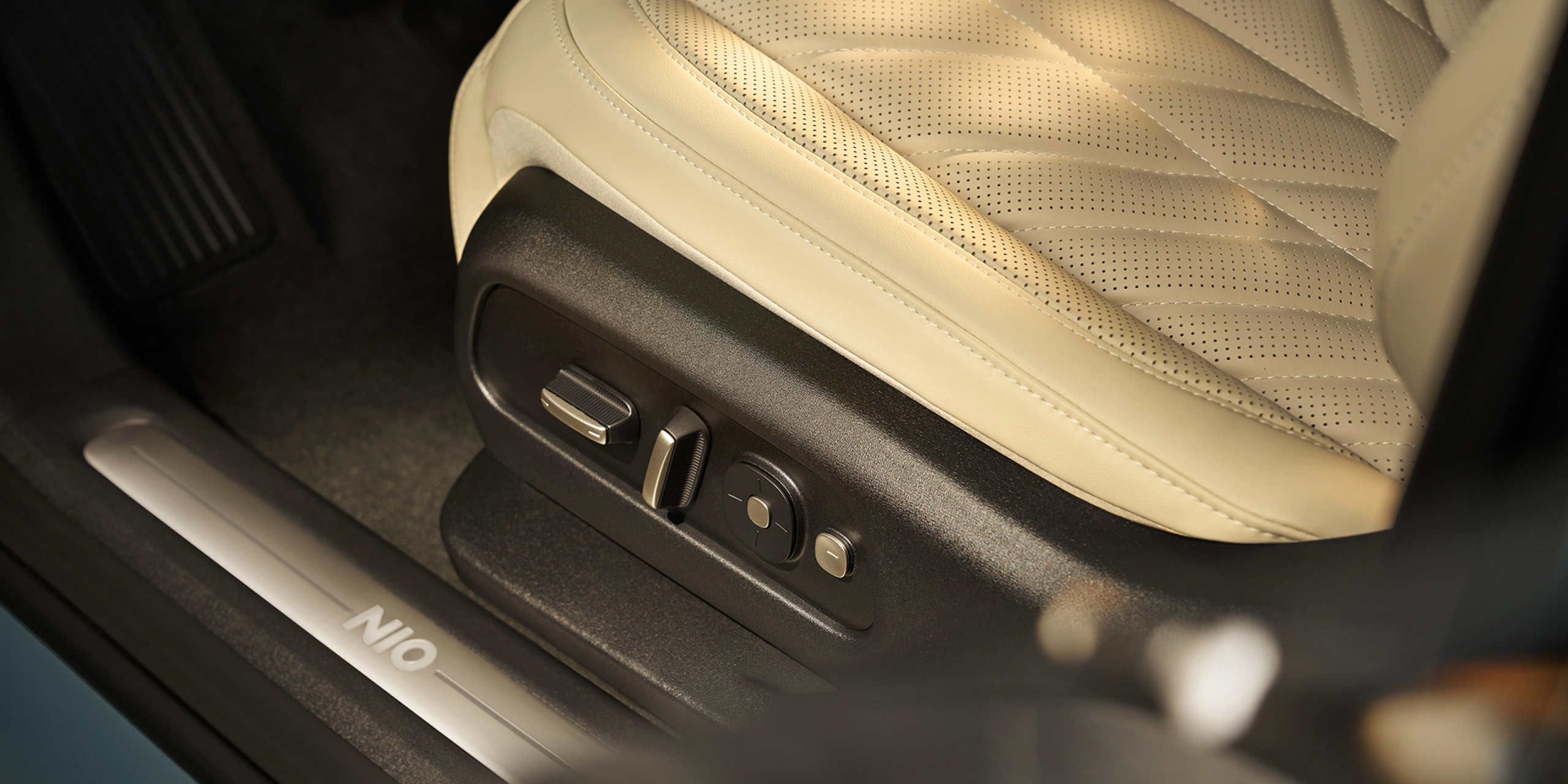 Fully Flexible Seat Adjustments Fully Flexible Seat Adjustments