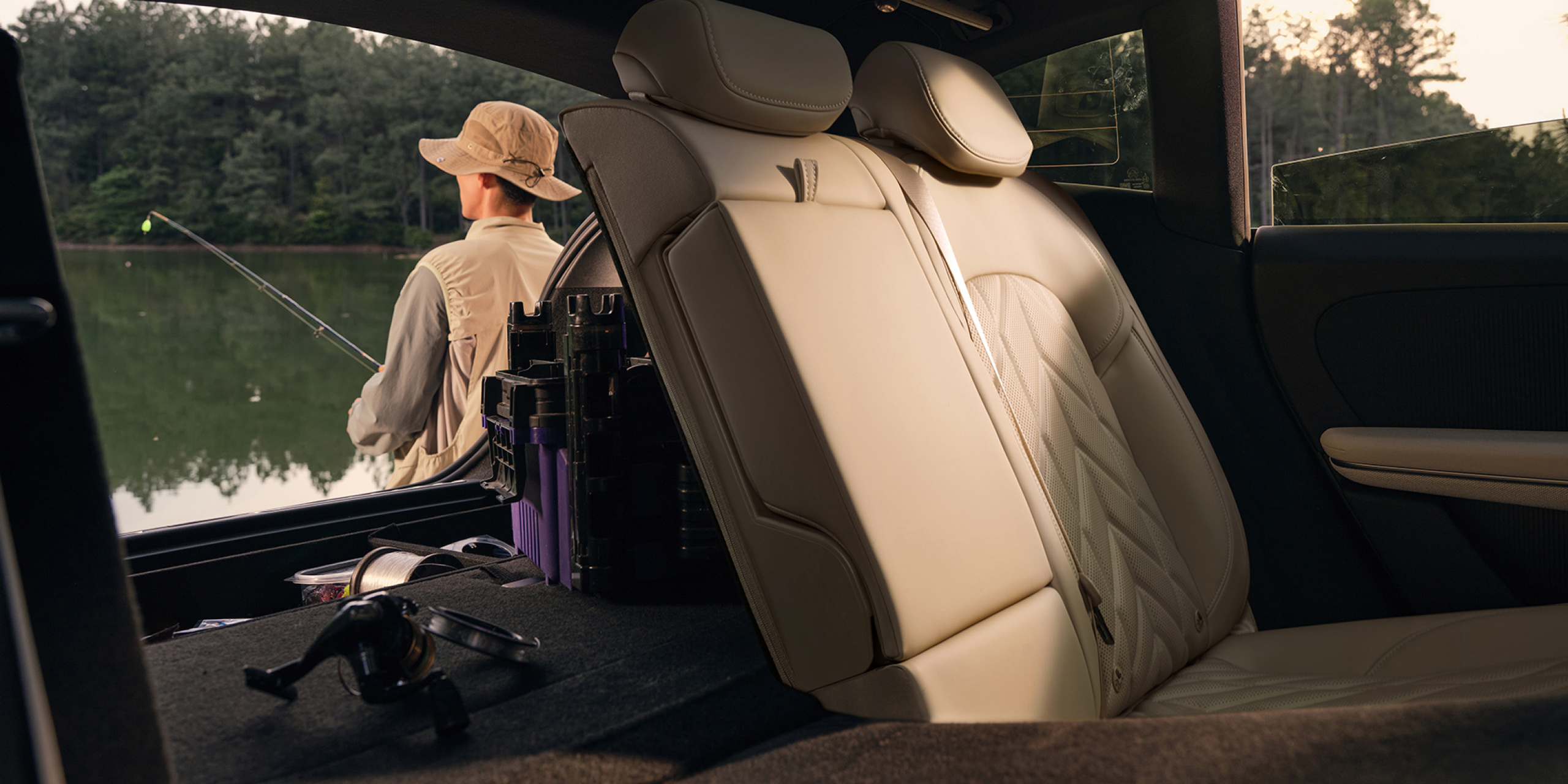 Flexible In-Car Storage_NIO Official Website