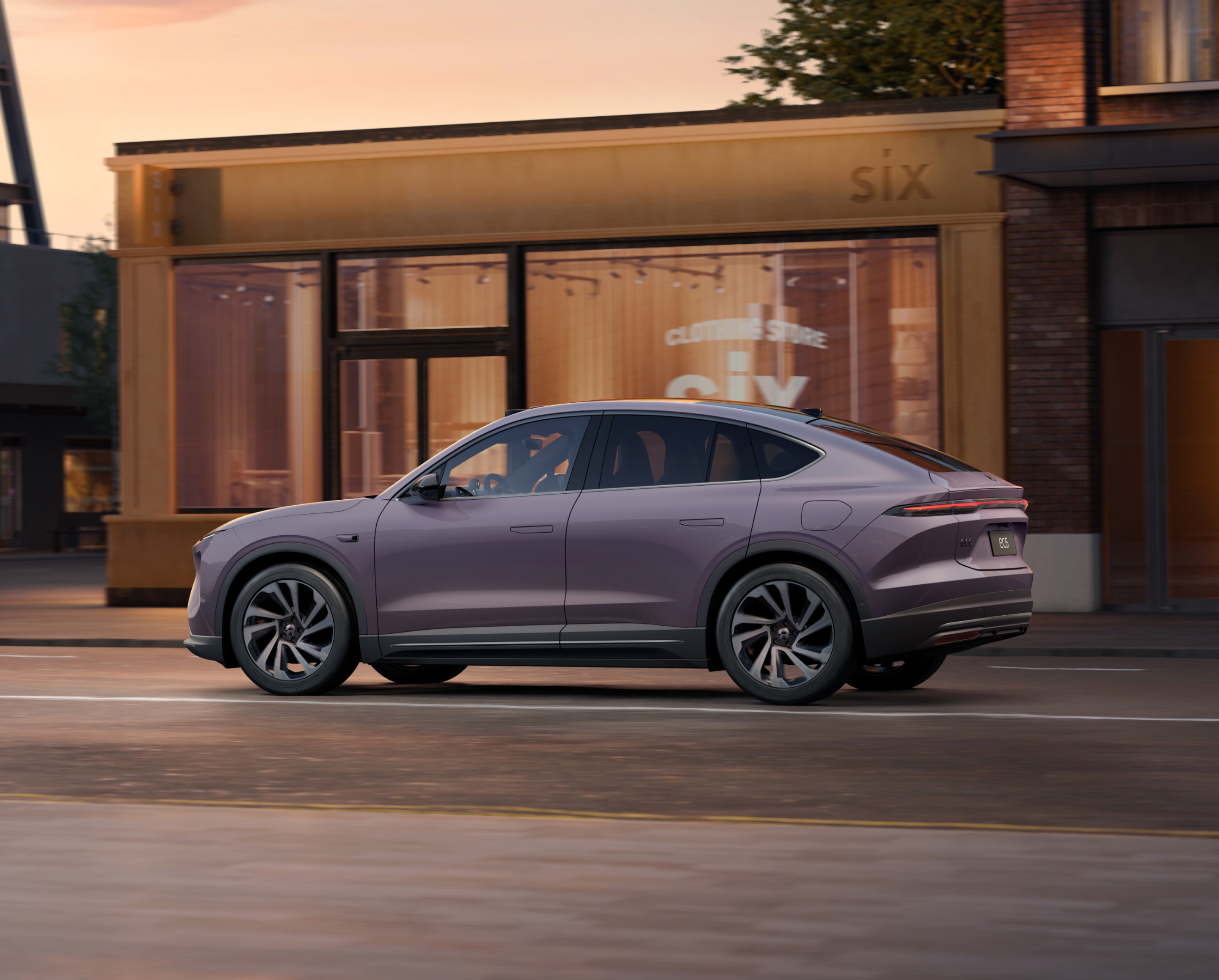 A brand new agile posture,with a captivating charm. A brand new agile posture,with a captivating charm.