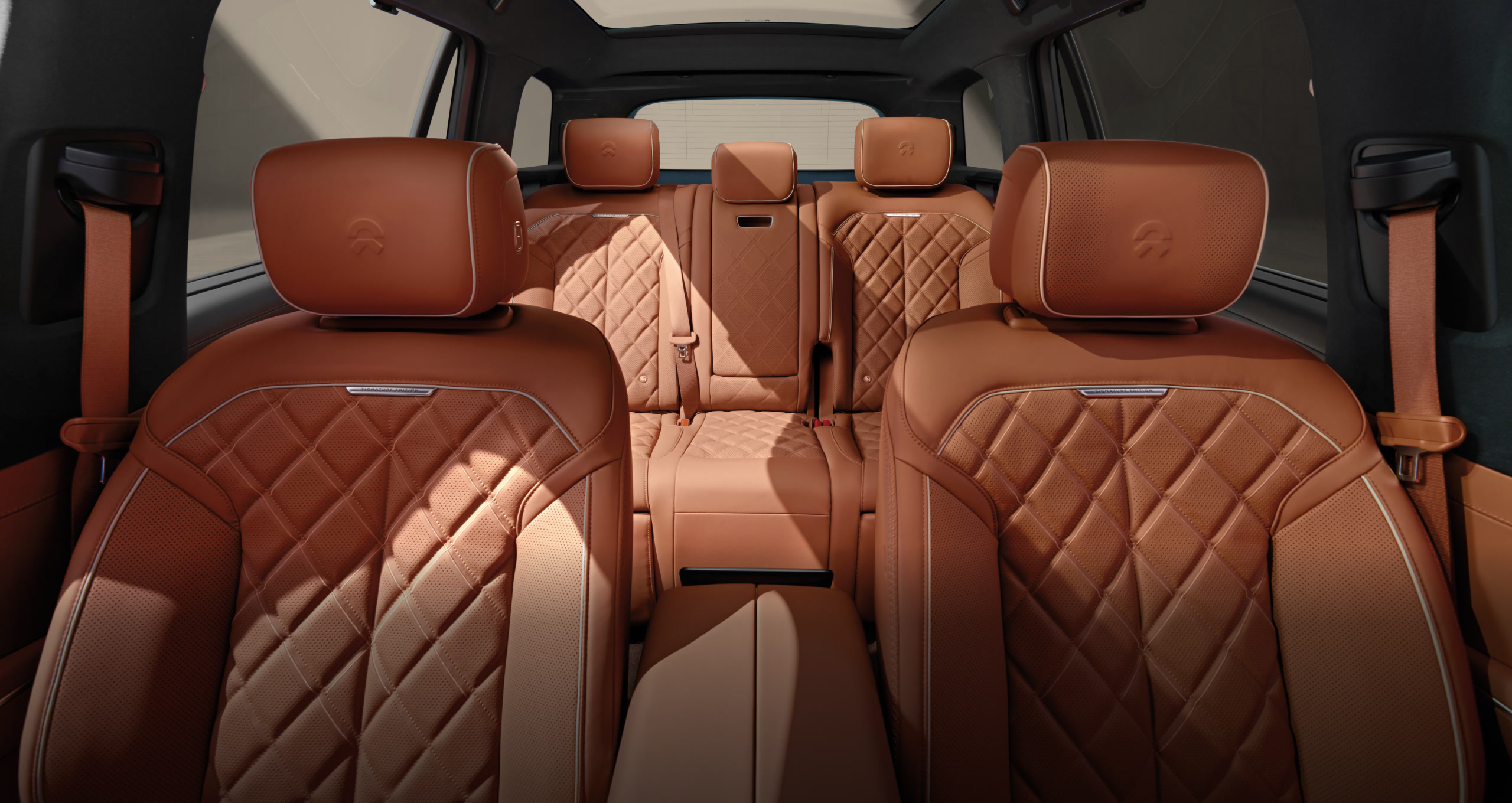 Five Seats, Remarkably Spacious Five Seats, Remarkably Spacious