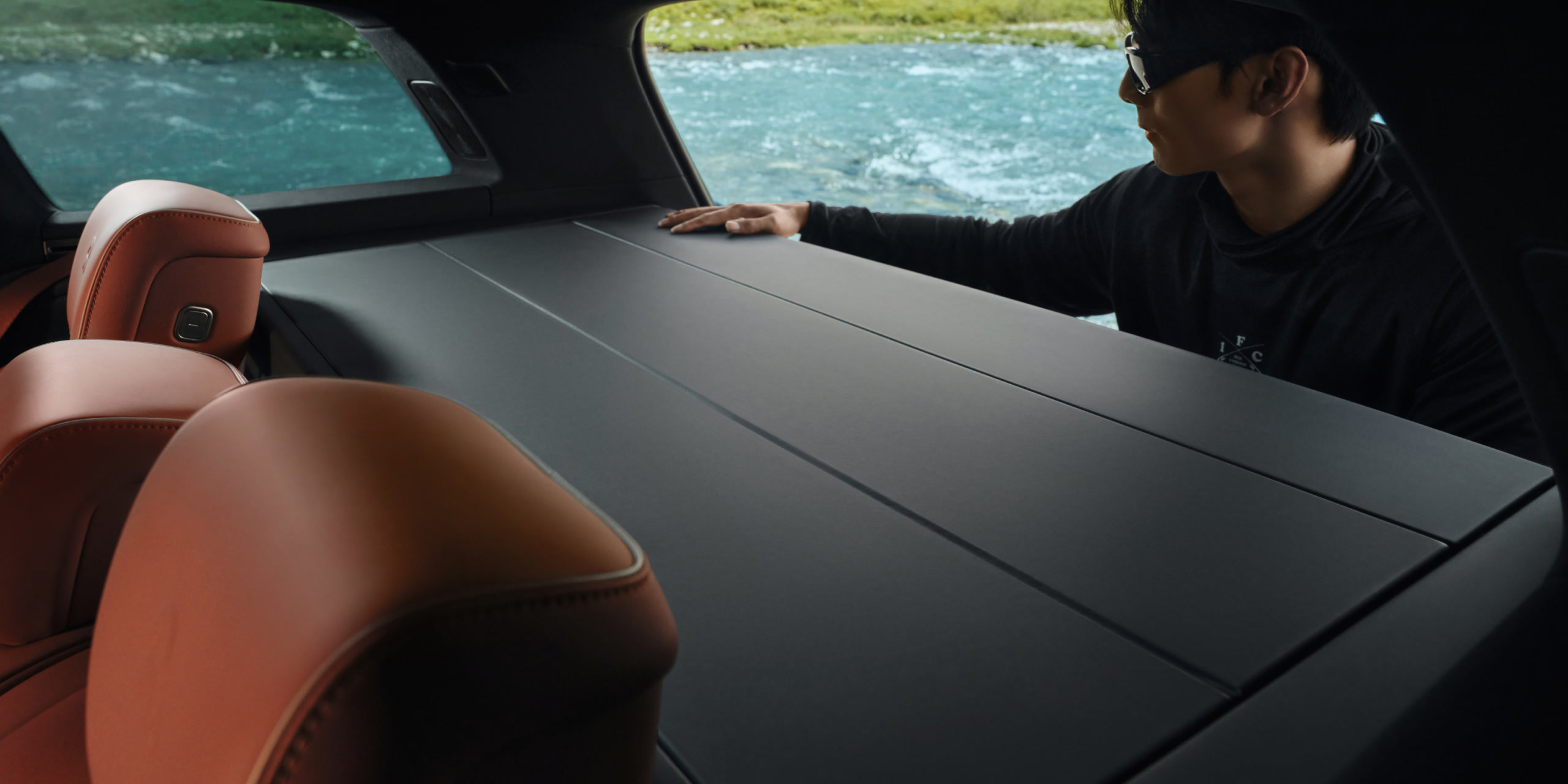 Haptex Parcel Shelf Haptex Parcel Shelf