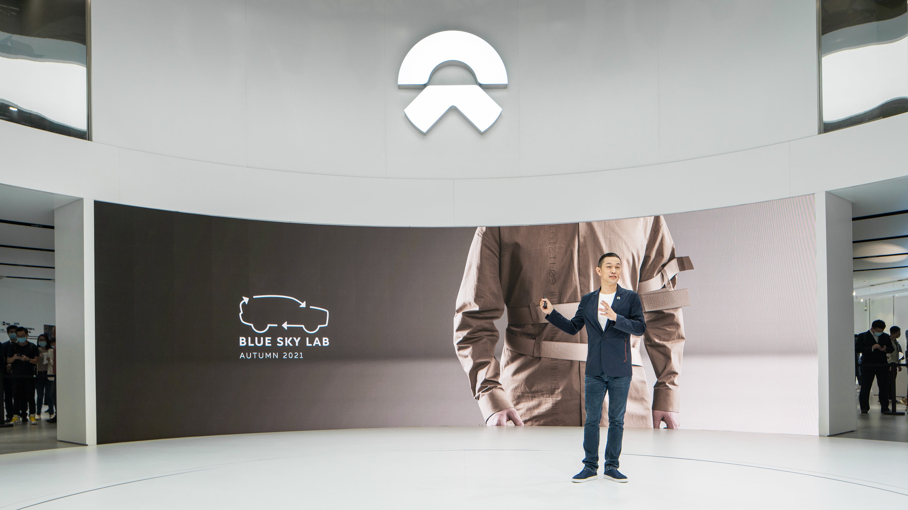 NIO Life Unveils Automotive Circular Fashion Icon, Blue Sky Lab NIO Life Unveils Automotive Circular Fashion Icon, Blue Sky Lab